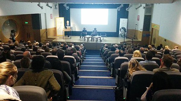 NEWS: Hundreds discuss rewriting the narrative on Africa & #climatechange -> http://t.co/Ab2GHyNVZS #BarbaraWard2014 http://t.co/QJKwprKPUy