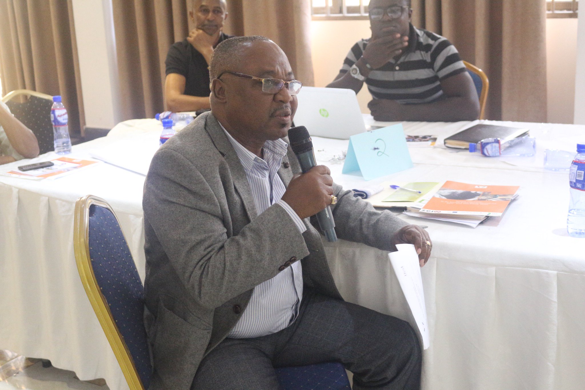 "Issuing of ASM license doesn't go beyond 90days if applicants provide all necessary documents" -Kofi Tetteh, MC
@IIED @fittwittar @gabyfz https://t.co/oDQsJwJVnx