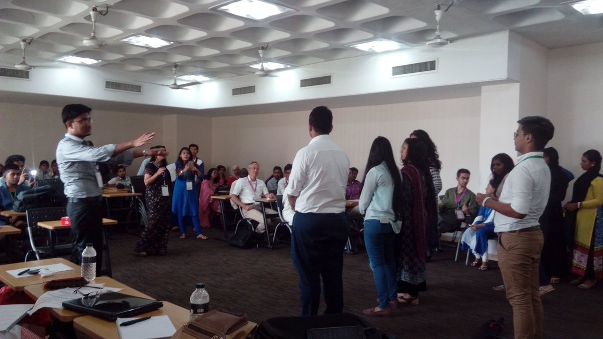 A great time facilitating the Power Walk in the Gender session of #CBA10 #YouthConference at #NSU https://t.co/6bXG7Ung7C