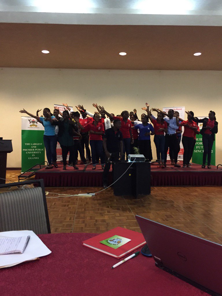Flash mob hits #cba11 with messages of responding to floods #youthCBA11 https://t.co/RDR5mIyuCz