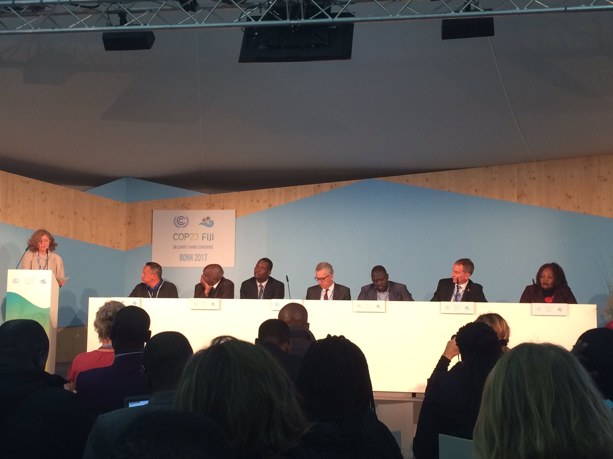 @adaconsortium @iied talking about decentralised climate finance @COP23 Kenya and Tanzania show the way https://t.co/39NKRSNjBf