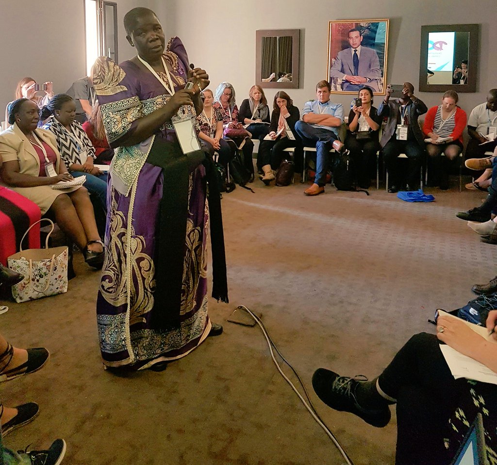 Constsnce Okollet of @ClimateWise2 telling #DCdays how her womens group influenced bylaws in her region for better #climateaction #COP22 https://t.co/sOTzL8xLqr