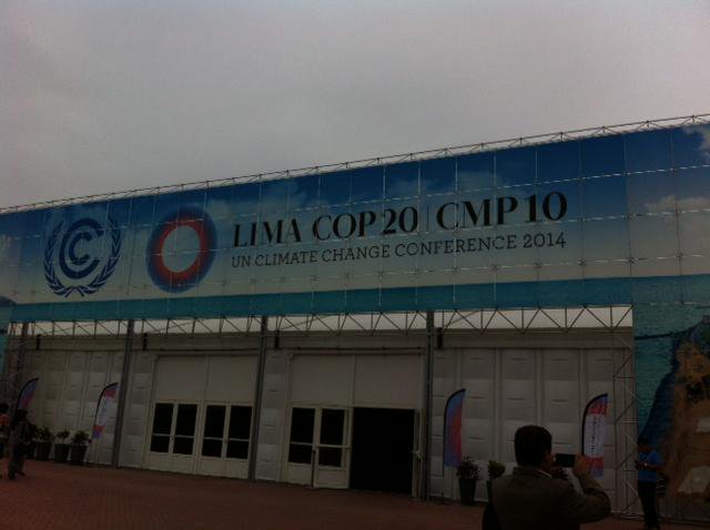 We've made it to LIma, saw official #COP20 venue for the first time today + @IIED exhibition stand all set up (No 73) http://t.co/RsSgRcuZrh