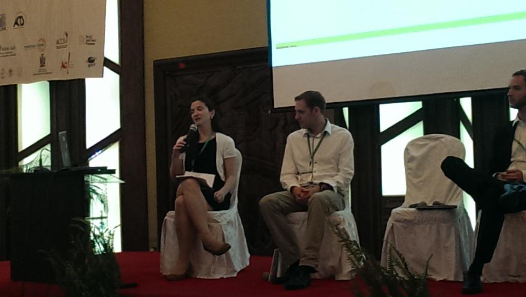 @Susannahfisher opens #CBA9 session on measuring linking & learning about #adaptation effectiveness across scales http://t.co/OJmPqHmlVw